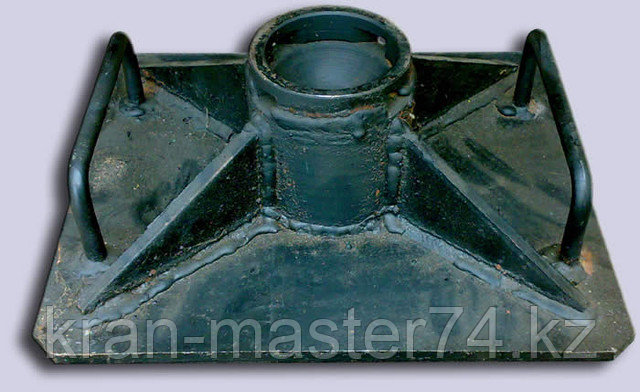 Подпятник КС-3577.00.100 автокрана Ивановец КС-3577