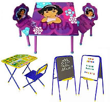 Детские столики со стульчиками, доски знаний, мольберты