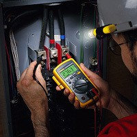 FLUKE 114 - мультиметр цифровой FLUKE 114 FLUKE 114 - мультиметр цифровой