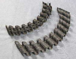 Пружина-змейка L520 одинарная с 2 зацепами