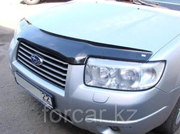 Дефлектор капота темный SUBARU FORESTER 2006-, фото 2