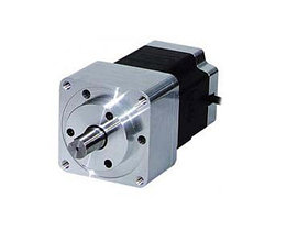 Шаговый двигатель