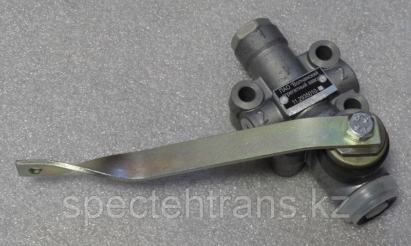 11-2935010-20 Регулятор уровня пола ЛиАЗ (Волчанск)