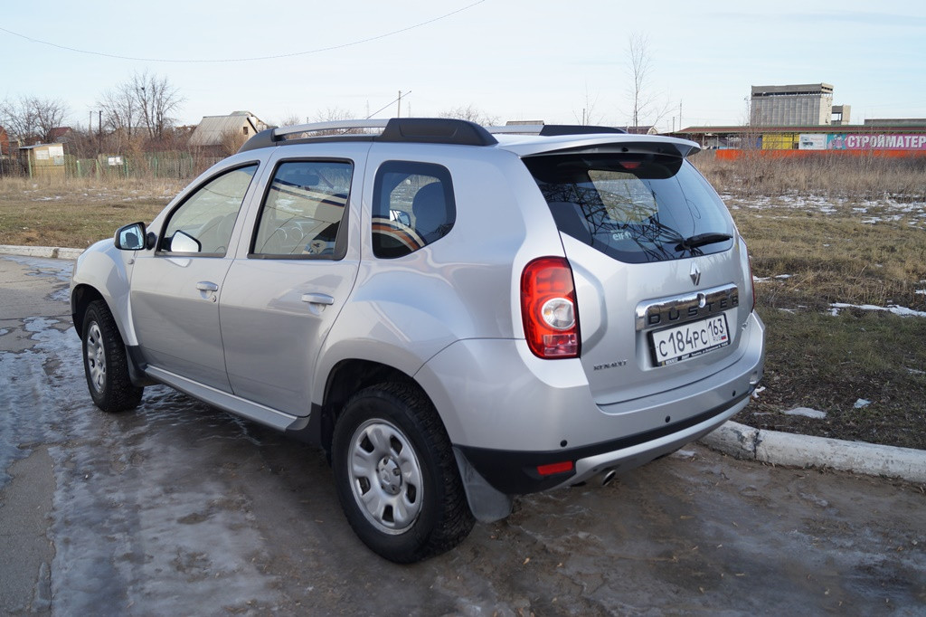 Спойлер "Sport" на Renault Duster