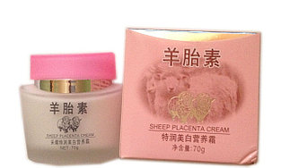 Отбеливающий и увлажняющий  крем на основе овечьей плаценты