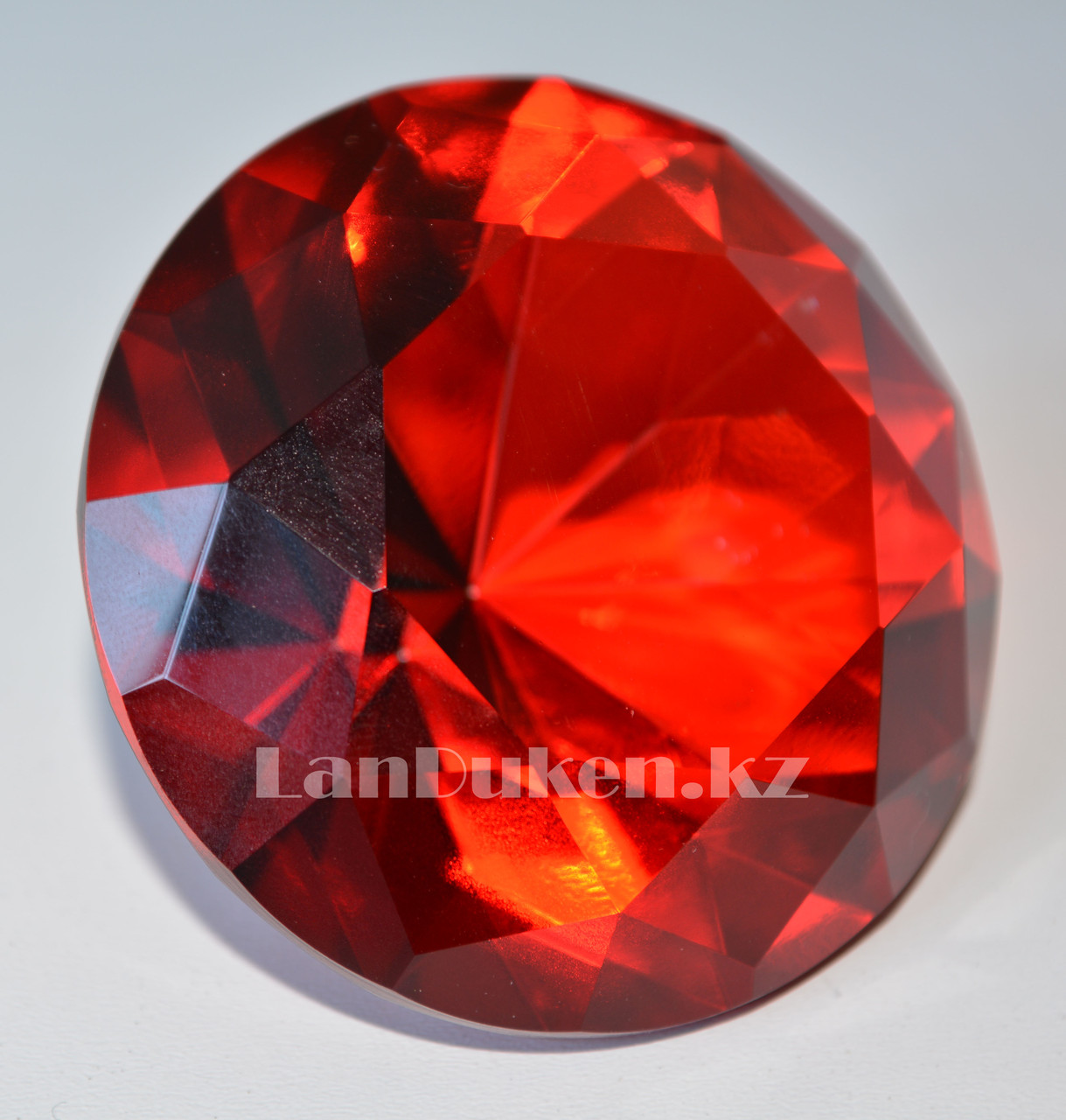 Сувенир кристалл из камня красный 50 гр - фото 2 - id-p36639923