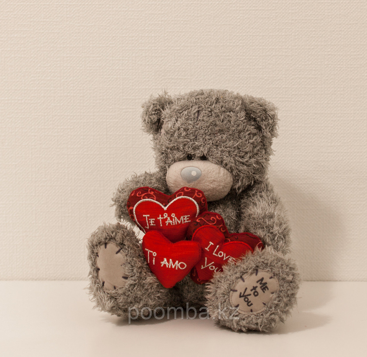 Мягкая игрушка Teddy "Me to You" 22 см с тремя сердцами