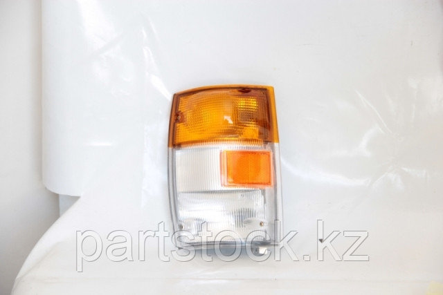 ПОВОРОТНИК (ДВОЙНАЯ ФАРА) ЛЕВ # TAIWAN # IZ02-E010B/ IZ02-E032A