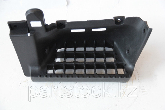 ПОДНОЖКА (ПЛАСТ) ЛЕВ # JAPACO # IZ05-K005A