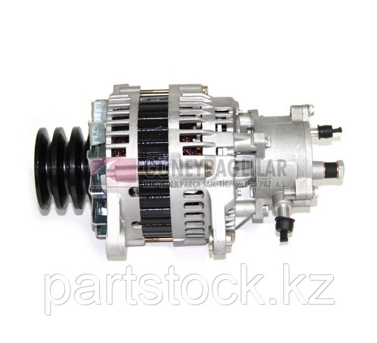 ГЕНЕРАТОР 24V 80A # TAIWAN # IZ03-E003A
