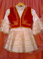 Национальный костюм для девочки, для обряда «Тұсаукесер».