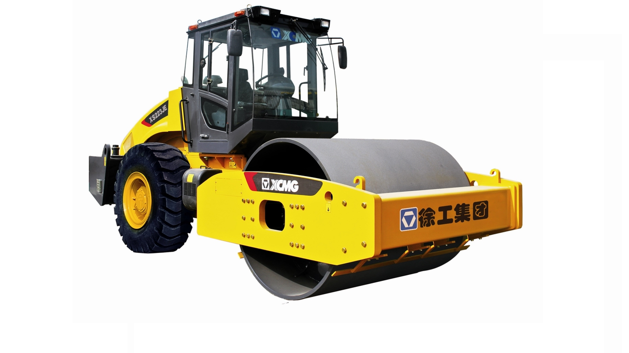Дорожный каток XS223J