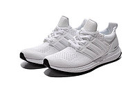 Adidas Ultra Boost кроссовкалары ақ түсті