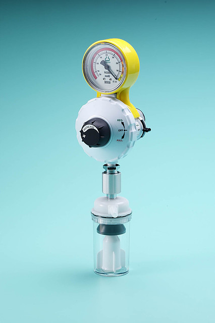 Регулятор вакуумный трёхрежимный европейского стандарта