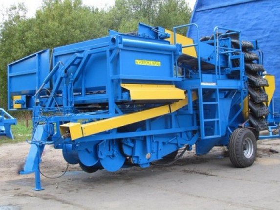 Картофелеуборочный комбайн Лидчанин-1 полунавесной, однорядный, фото 1
