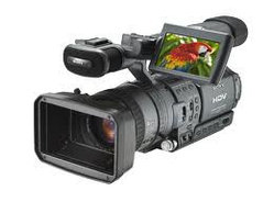 Продам видеокамеру Sony HDR-FX1