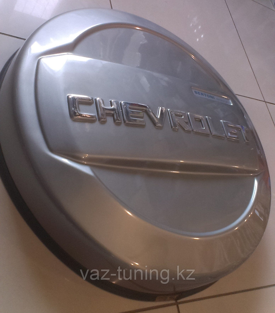 Чехол запасного колеса Chevrolet Niva 205/70/R15, 205/65/R16, 215/60/R16, 215/65/R16 - фото 4 - id-p1144753