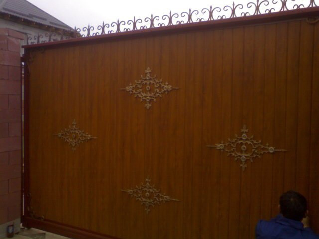 Ворота откатные золотой дуб