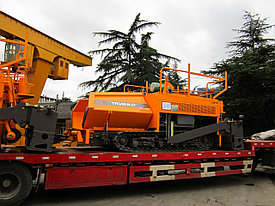 Асфальтоукладчик  XCMG RP601