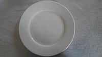 Тарелка фарфоровая, белая, 2-е блюдо