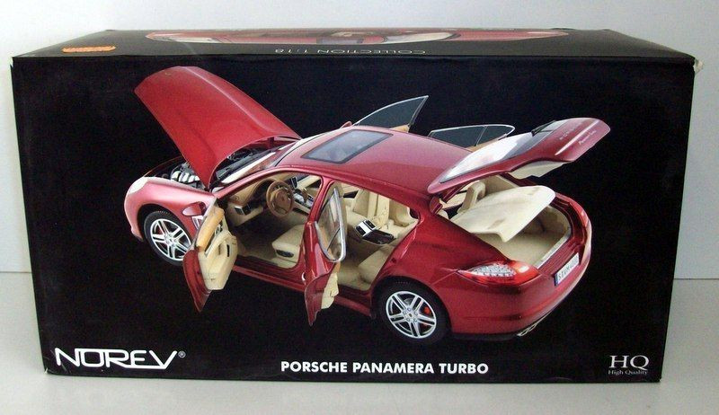 1/18 Norev Коллекционная модель Porsche Panamera Turbo 2009, красный