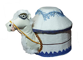 Коржын в виде верблюда с белой юртой, 35 см
