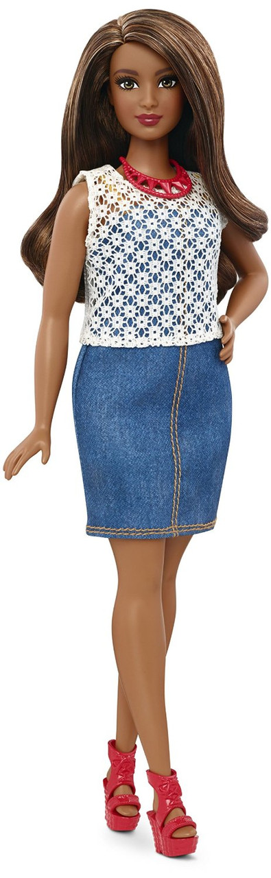 Barbie "Игра с модой" Кукла Барби - Афроамериканка, Dolled Up Denim #32 (Пышная)