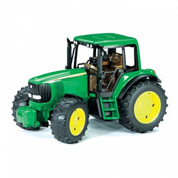 Трактор John Deere 6920