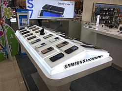 Дисплей для аксессуаров