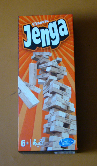 Jenga. Дженга. 54 бруска. Настольная игра. Хасбро