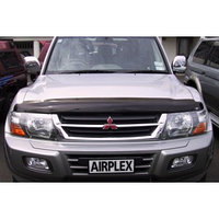 Дефлектор капота Mitsubishi Pajero 3 2000-2006