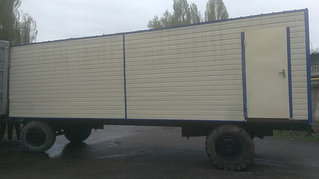 Утепленный вагон на шасси 9 метров для полевого стана 4