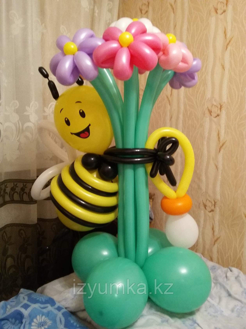 Малыш на выписку фигуры из шаров в Павлодаре - фото 1 - id-p28942422