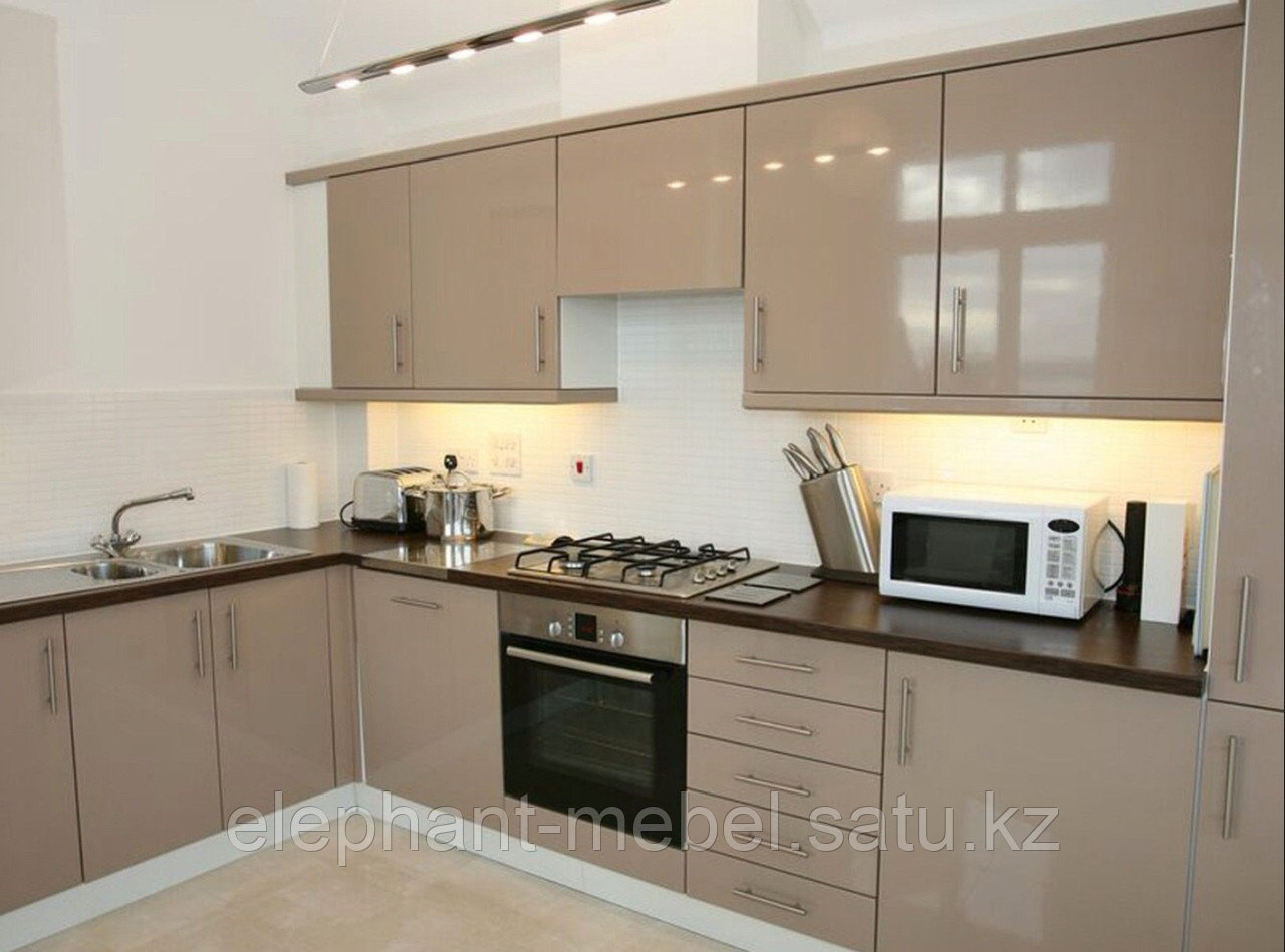 Кухня цвета кофе с молоком. Кухня стиль виола нео 2. Кофе с молоком глянец. Кухня софия мокко шоколад. Пленка пвх мокко глянец.