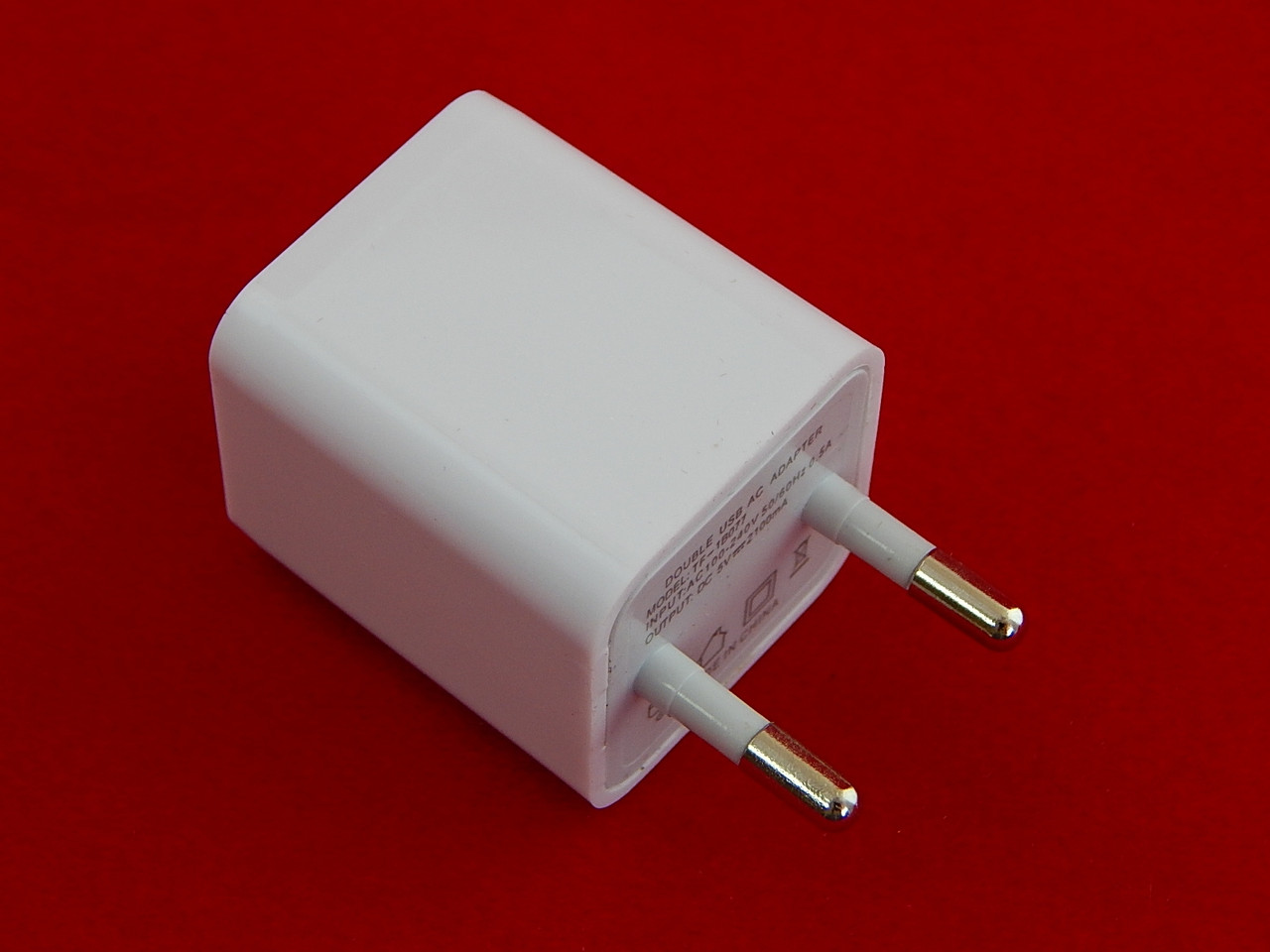 Зарядное устройство USB 2х (5В, 0.8А) - фото 1 - id-p29256355