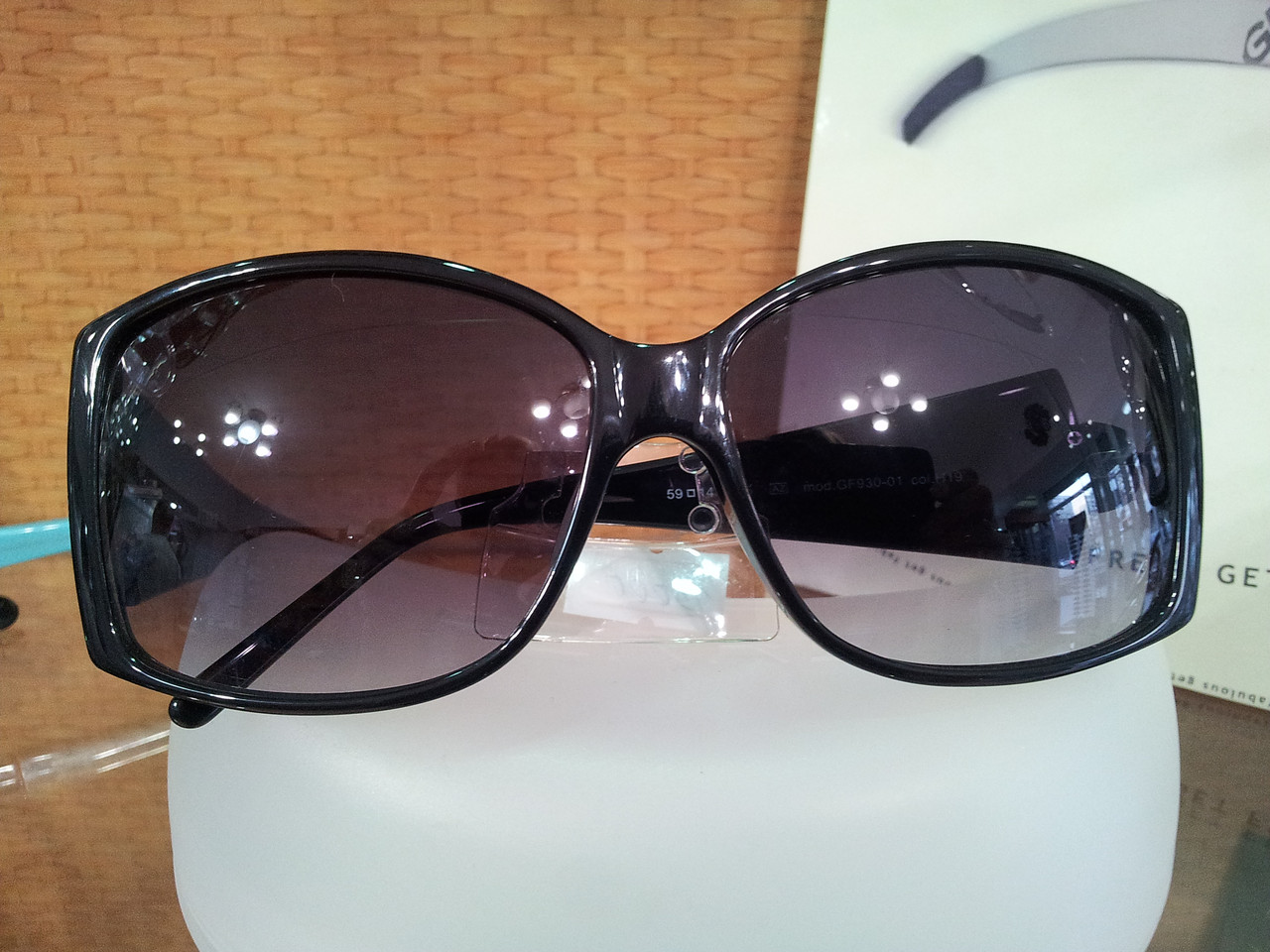 Солнцезащитные очки Ferre - фото 2 - id-p29483692