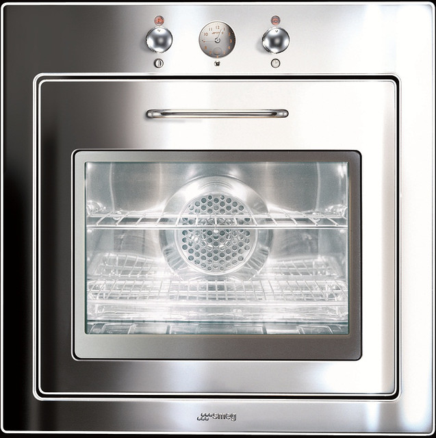 Встраиваемая духовка Smeg F67-7