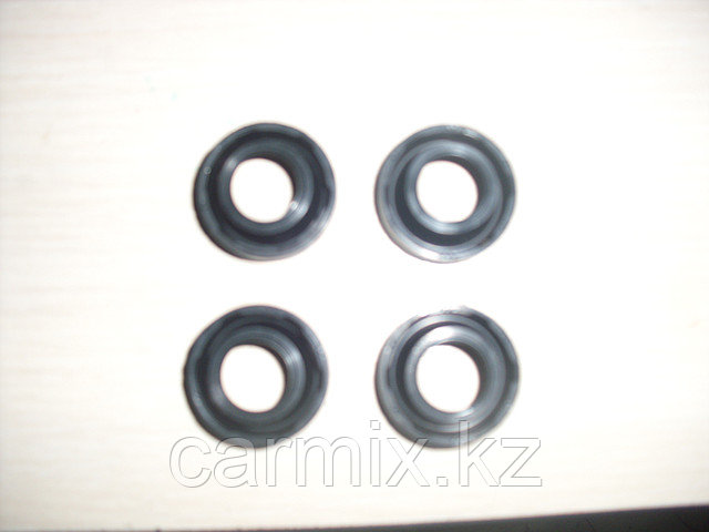 1052A099, Сальник свечного колодца/ шахты MITSUBISHI L200 2007-2008, MMC, MADE IN JAPAN