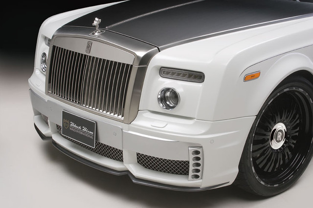 Оригинальный обвес WALD на Rolls-Royce Phantom Drophead coupe - фото 4 - id-p1701546