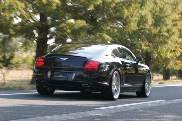 Оригинальный обвес WALD Executive line на Bentley Continental GT - фото 2 - id-p1701552