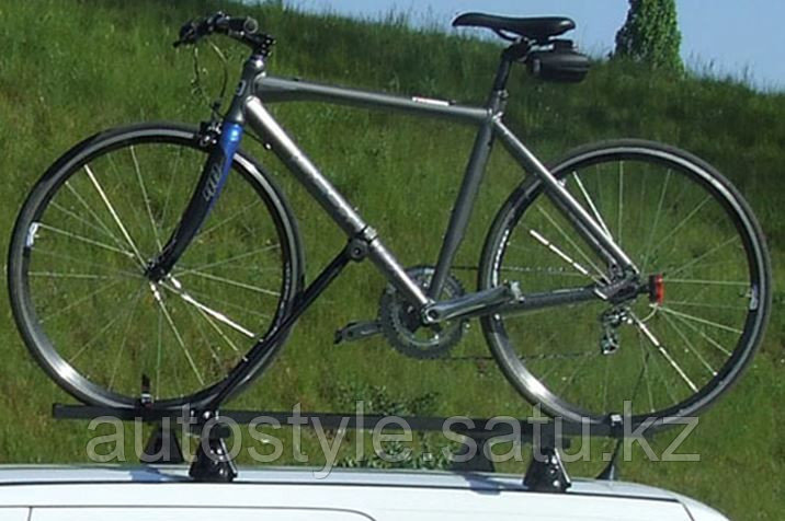 Крепление велосипеда на крышу PERUZZO Cruiser