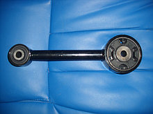 Подушка двигателя задняя Colt 2006