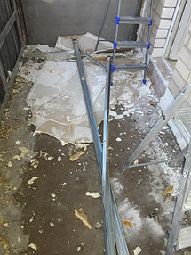 Переостекление и обшивка балкона с утеплением  ул. Майлина 29 7