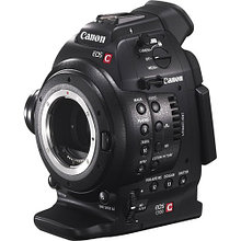 Canon EOS C100 DAF + 18-135 Cinema камера EOS типа с объективом