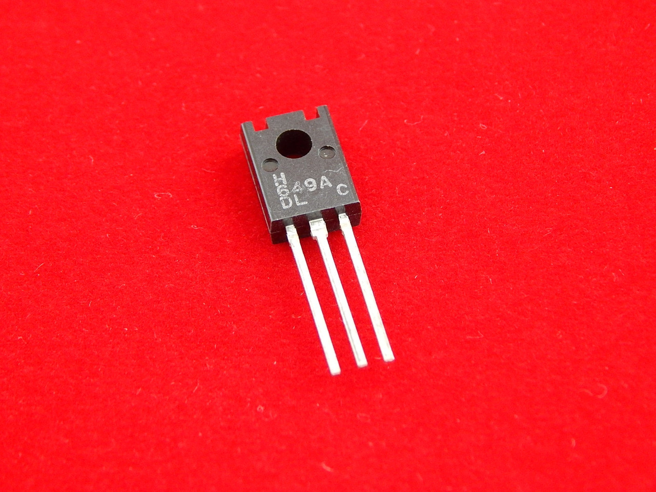 H649A, PNP транзистор