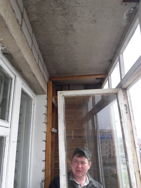 Остекление + обшивка балкона ул. Жумабаева 18 17