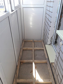 Остекление + обшивка балкона ул. Жумабаева 18 19