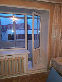 Остекление + обшивка балкона ул. Жумабаева 18 33