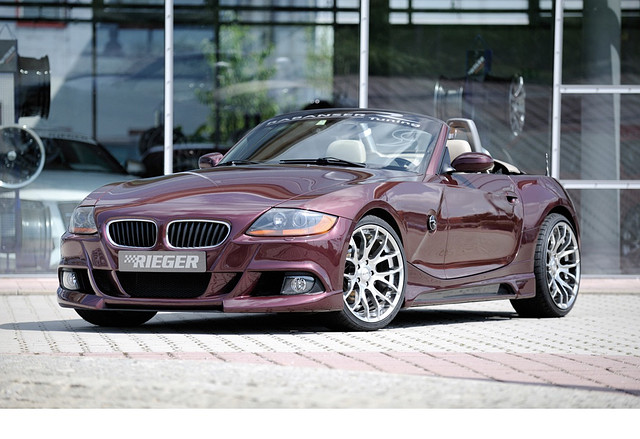 Оригинальный обвес Rieger на BMW Z4 E85 - фото 2 - id-p1785566