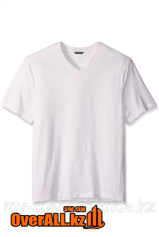 Белая футболка с V-образным вырезом